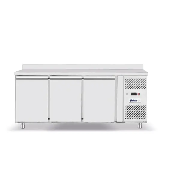 HENDI Kühltisch dreitürig Profi Line 420 L Arktic Profi Line GN 1/1 420 l, 230V / 400W, 1795 x 700 x 879 mm 