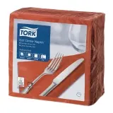 TORK Advanced, Soft Dinnerserviette 3-lagig, 39 x 39 cm, 1/4 Falz, terracotta 1 Karton = 1200 Stück