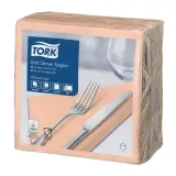 TORK Advanced, Soft Dinnerserviette 3-lagig, 39 x 39 cm, 1/4 Falz, Apricot 1 Karton = 1200 Stück